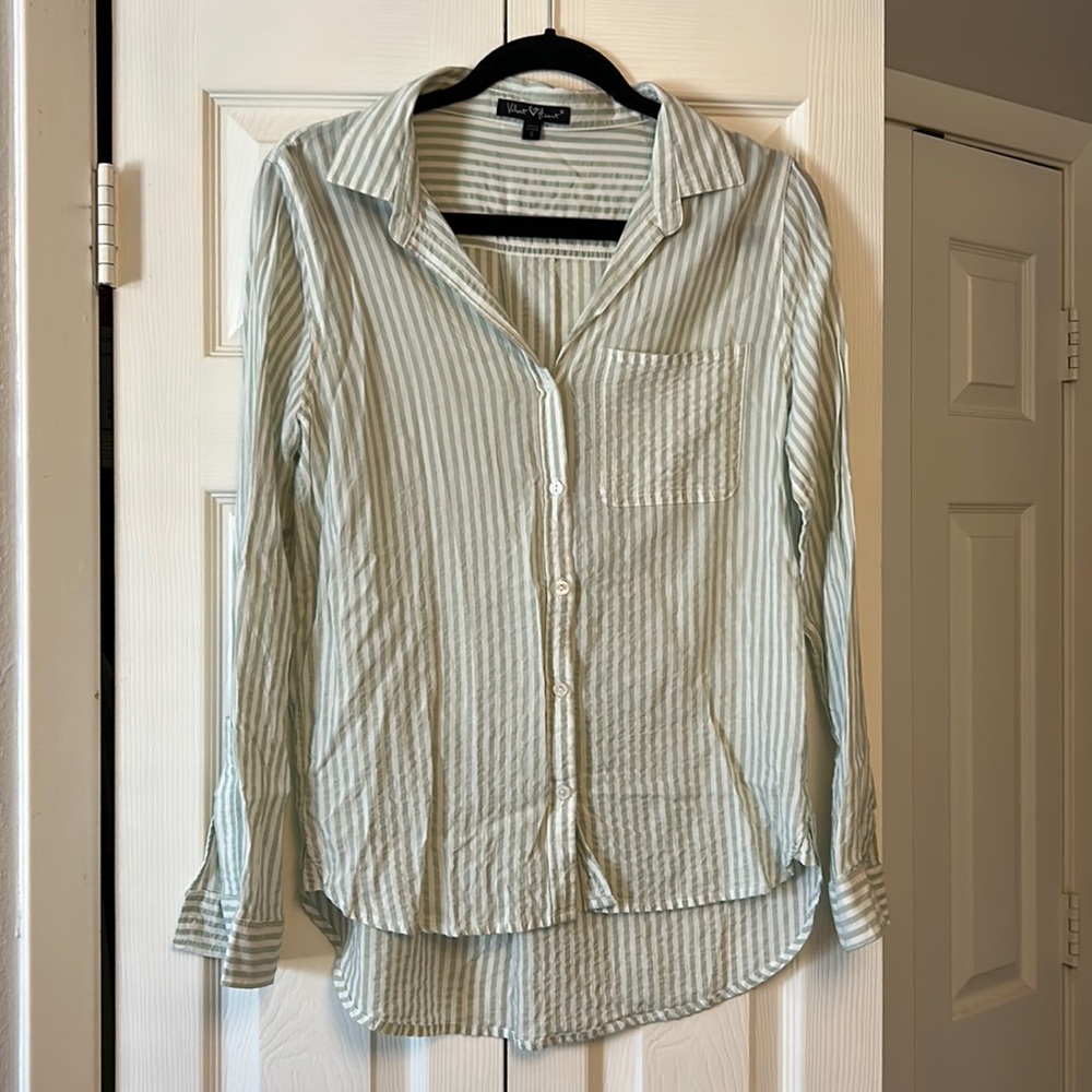Long-sleeve striped shirt